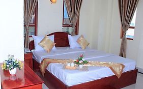 Spean Meas Hotel Phnom Penh Room photo