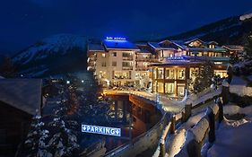 Hotel Baita Montana Livigno Exterior photo