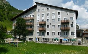 Hotel Grischuna Bivio Exterior photo