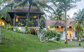 Hotel Over The Hill Poovar Exterior photo