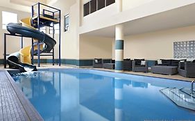 Four Points By Sheraton Hotel & Suites Calgary West Facilities photo