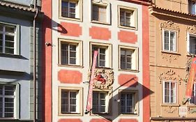 Red Lion Hotel Praga Exterior photo