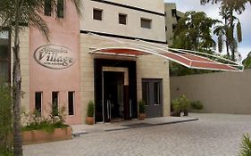 Altamira Village Hotel & Suites photos Exterior