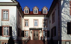 Hotel Herrenhaus Von Loew Bad Nauheim Exterior photo