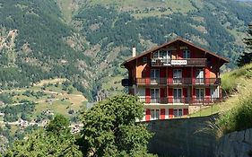 Gruppenhaus Rosy Albergue Grächen Exterior photo