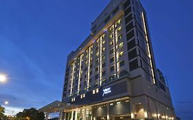 Purest Hotel Sungai Petani Exterior photo