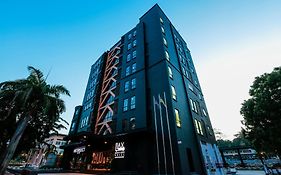 Lax Boutique Hotel Klang Exterior photo