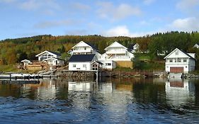 Furoy Fishingcamp And Hotel Apartments Sorreisa Exterior photo