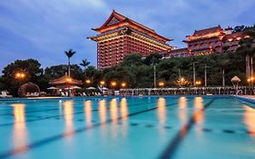 The Grand Hotel Taipéi Exterior photo