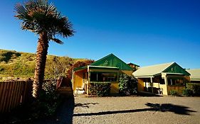 Bay Cottages Kaikoura Exterior photo