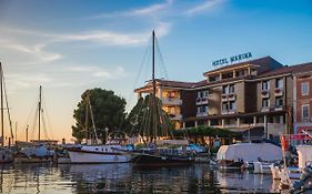 Hotel Marina Izola Exterior photo