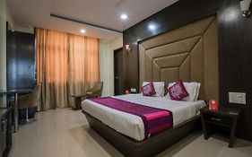 Capital O 1546 The Sensation Hotel Indore Exterior photo