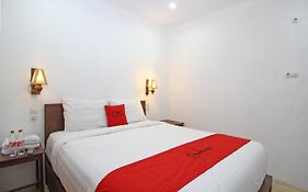 Hotel Reddoorz Near Borobudur Temple 2 Yogyakarta Exterior photo