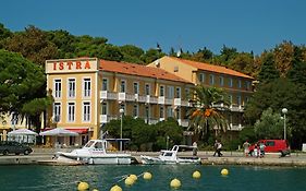 Hotel Istra Rab Town Exterior photo