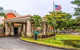 Quality Suites Fort Myers Airport I-75 Exterior photo