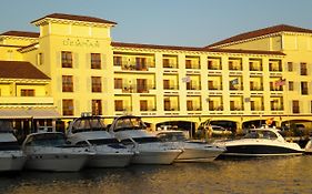 Hotel Delamar Greenwich Harbor Exterior photo