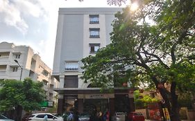 Siesta Star T. Nagar Hotel Madrás Exterior photo
