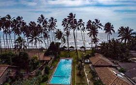 Hotel Clive Garden Beach Wadduwa Exterior photo