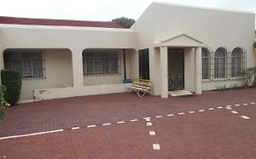 Pilot Inn Accommodation Kempton Park Exterior photo