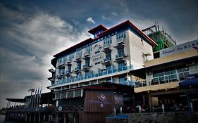 Wave View Hotel Semporna Exterior photo