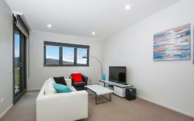 Accommodate Canberra - Braddon Iq Smart Apartments Exterior photo