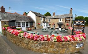 The Fountain Licensed B&B Penzance Exterior photo