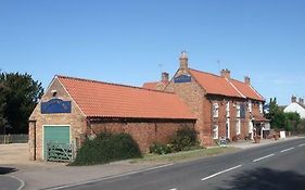 The Lord Nelson Inn Newark upon Trent Exterior photo