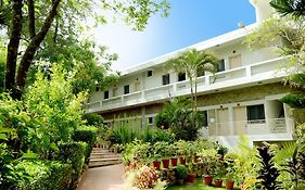 Hotel Rising Sun Retreat Mount Abu Exterior photo