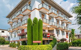 Hotel Taormina Bardolino Exterior photo