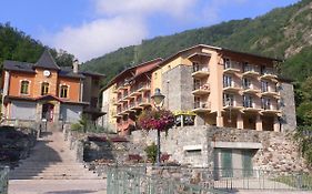 Résidence Néméa Les Grands Ax Ax-les-Thermes Exterior photo