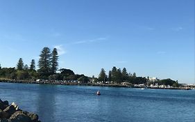 Hotel Reflections Tuncurry - Holiday Park Exterior photo