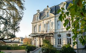 Hotel Chateau De Verrieres & Spa Saumur Exterior photo