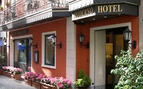 Hotel Moderno Stresa Exterior photo