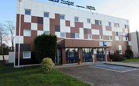 Hotel Ibis Budget Rouen Sud Zenith Exterior photo