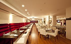 Holiday Inn Gebze - Istanbul Asia, An Ihg Hotel Restaurant photo