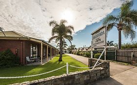 Lakes Jakaranda Holiday Units Motel Lakes Entrance Exterior photo