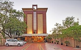 Hotel Sai Jashan Shirdi Exterior photo