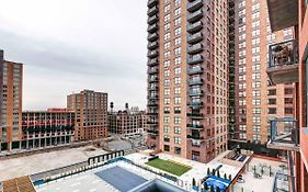 Pelicanstay Near Holland Tunnel Jersey City Exterior photo
