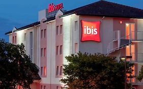 Hotel Ibis Pau Lescar Exterior photo