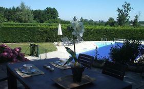 Les Varennes Bed and Breakfast Saint-Alban-les-Eaux Exterior photo