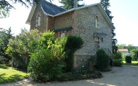 Le Point D'Orgue Bed and Breakfast Pineuilh Exterior photo