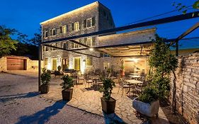 Hotel Relais And Wine San Tommaso (Adults Only) Bale Exterior photo