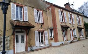 Hotel La Maison D'Hotes De Toucy Exterior photo