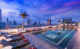 Furama Silom Hotel - SHA Extra Plus Bangkok Exterior photo