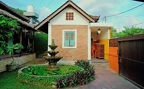 Pelangi Beach House Villa Canggu Exterior photo