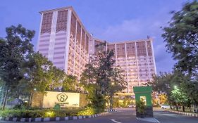 Lorin Syariah Solo Hotel Exterior photo