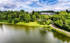 Seehotel Am Stausee Gerolstein Exterior photo