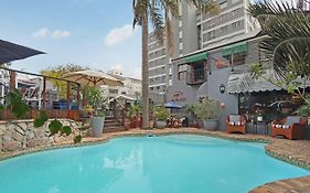 40 Winks Guest House Green Point Ciudad del Cabo Exterior photo