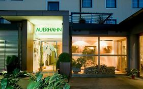 Hotel Restaurant Auerhahn Salzburgo Exterior photo