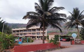 Sagar Sawali Beach Resort Karde Dāpoli Exterior photo